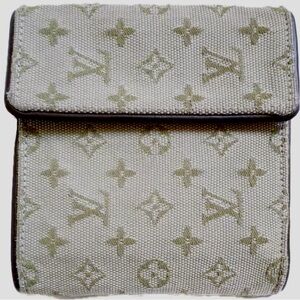 **SOLD**Louis Vuitton mini Lin Tri wallet**SOLD**
